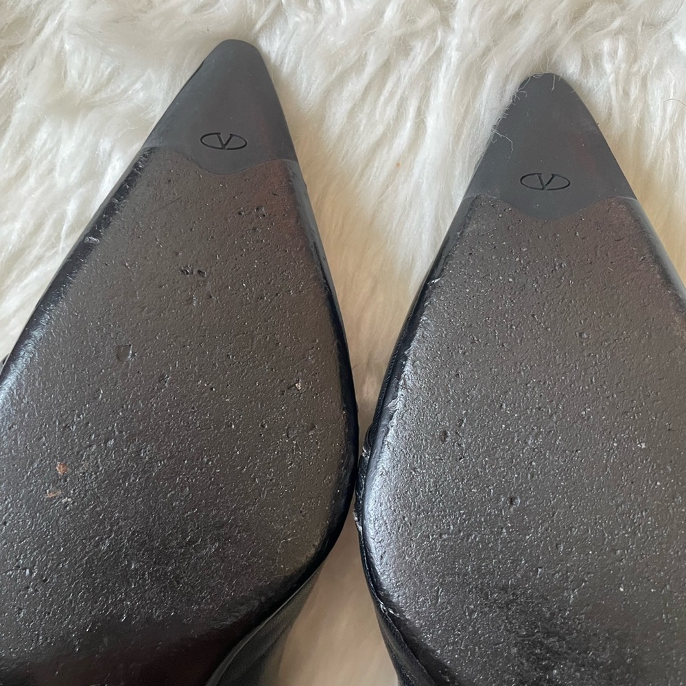 Vintage Valentino Kitten Heels - Picture 5 of 6
